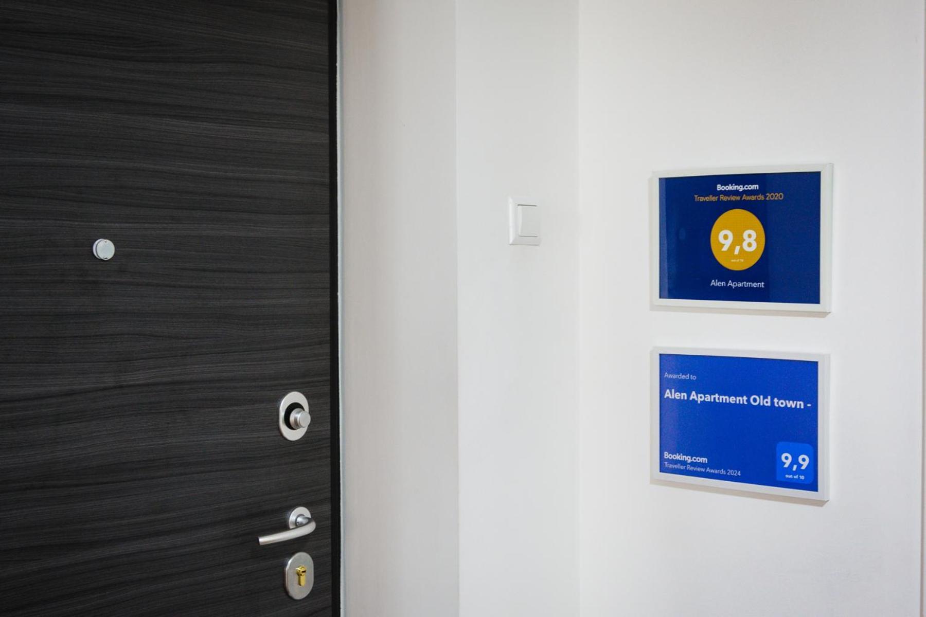 Alen Apartment Old Town - Free Parking ซาราเยโว ภายนอก รูปภาพ